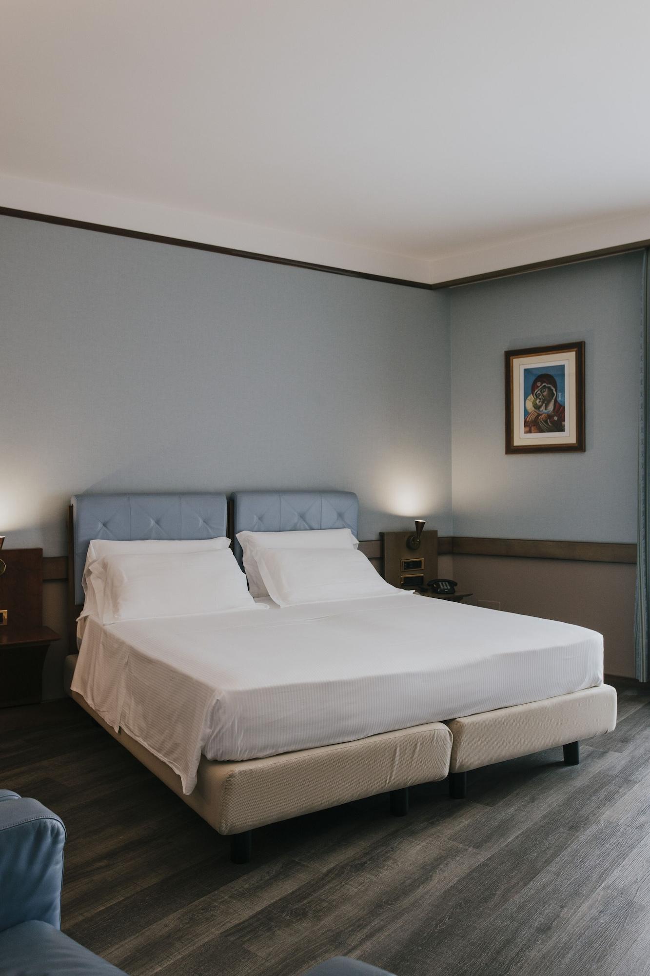 מטרה Hotel Del Campo מראה חיצוני תמונה