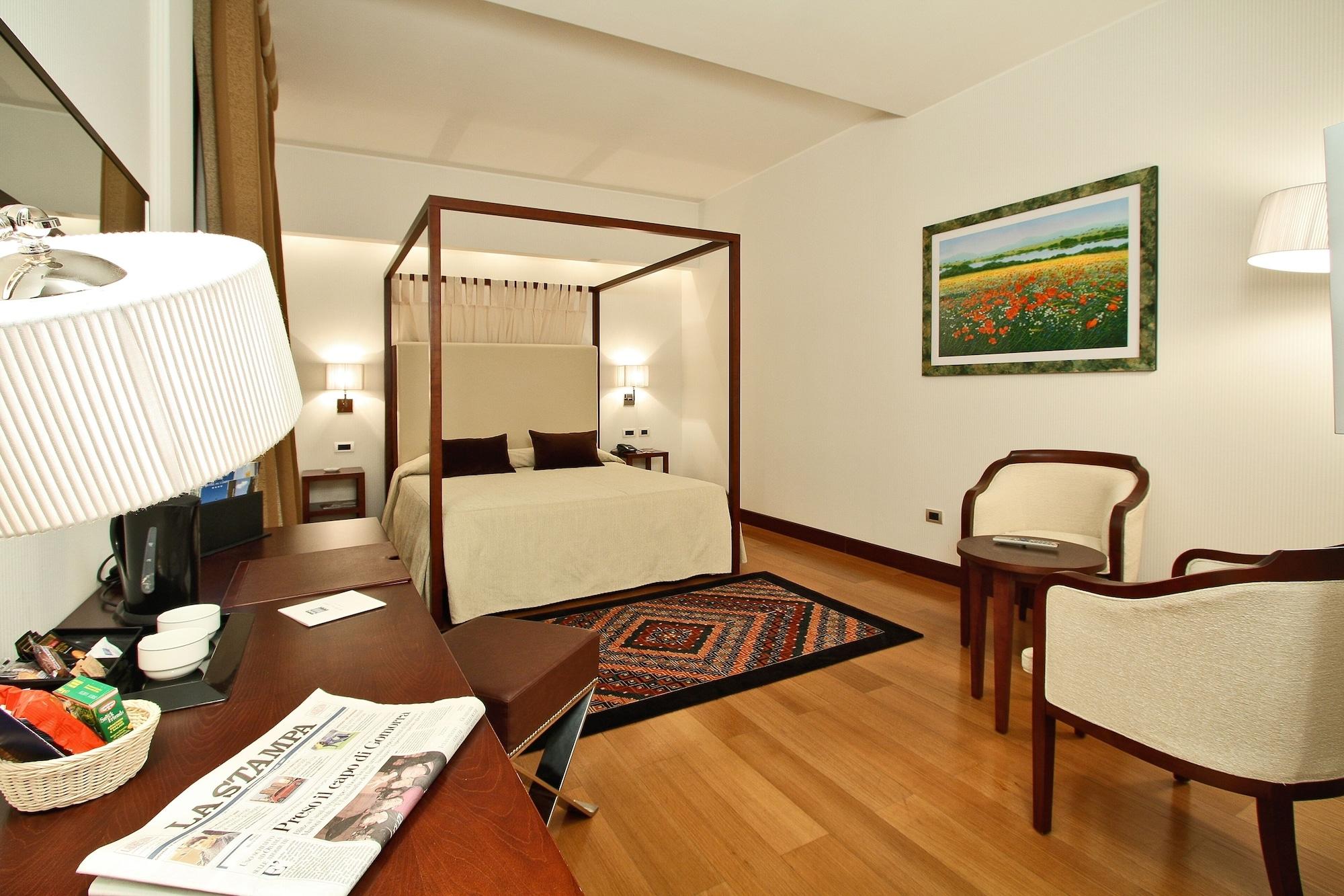 מטרה Hotel Del Campo מראה חיצוני תמונה