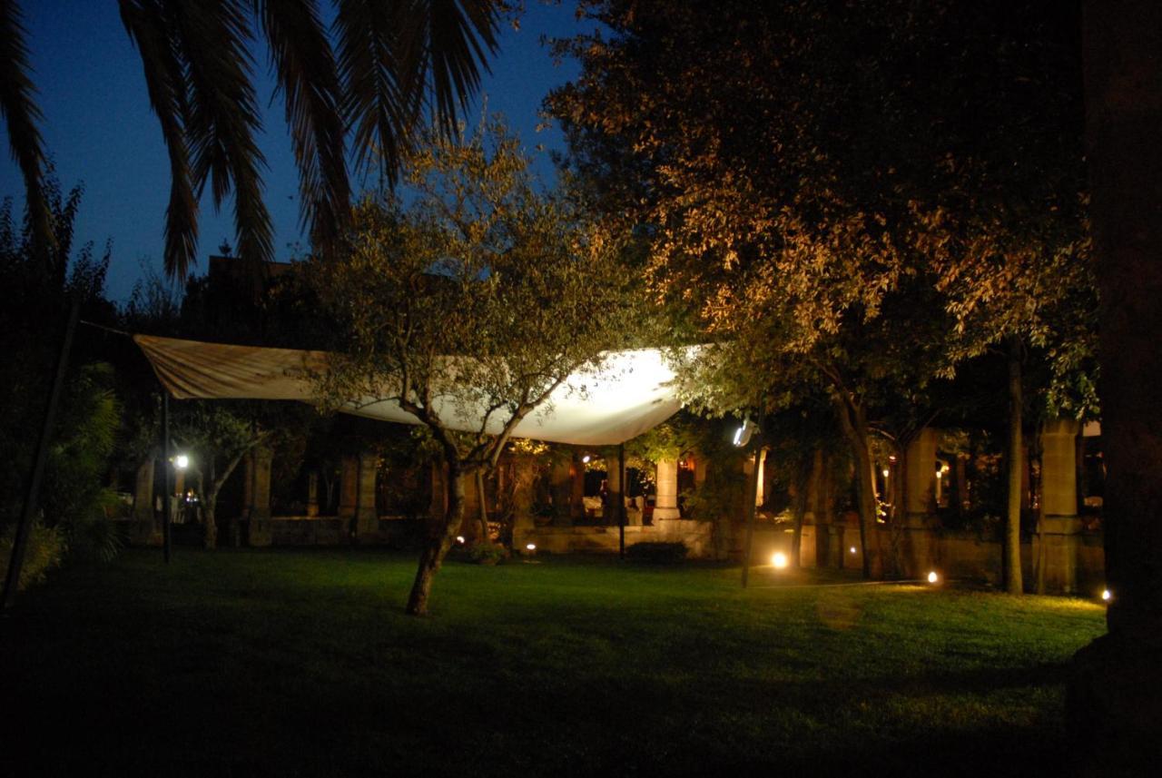 מטרה Hotel Del Campo מראה חיצוני תמונה