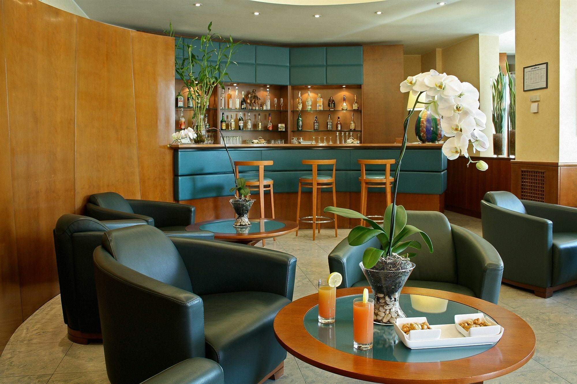 מטרה Hotel Del Campo מראה חיצוני תמונה