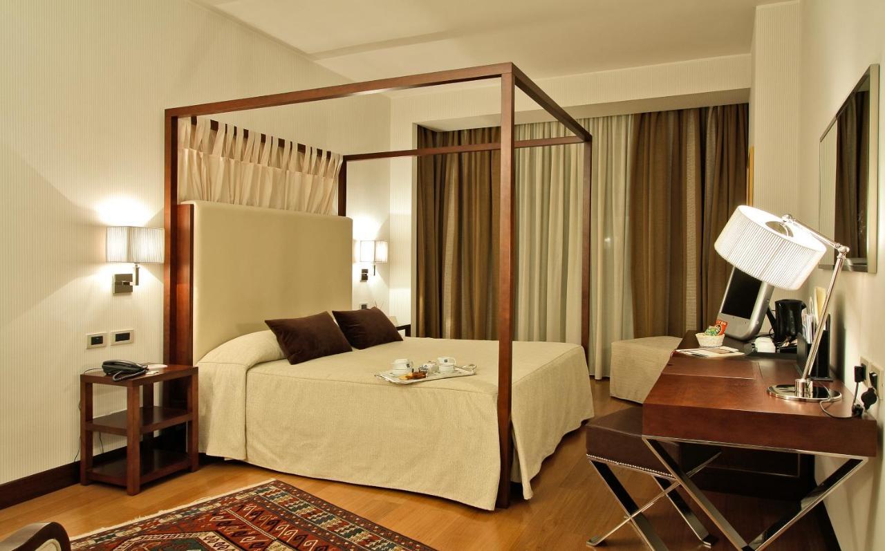 מטרה Hotel Del Campo מראה חיצוני תמונה